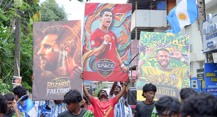About 32 fifa event images of made in space