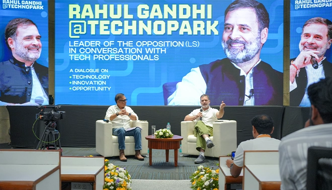 About 44 Rahul Gandhi at technopark event 01